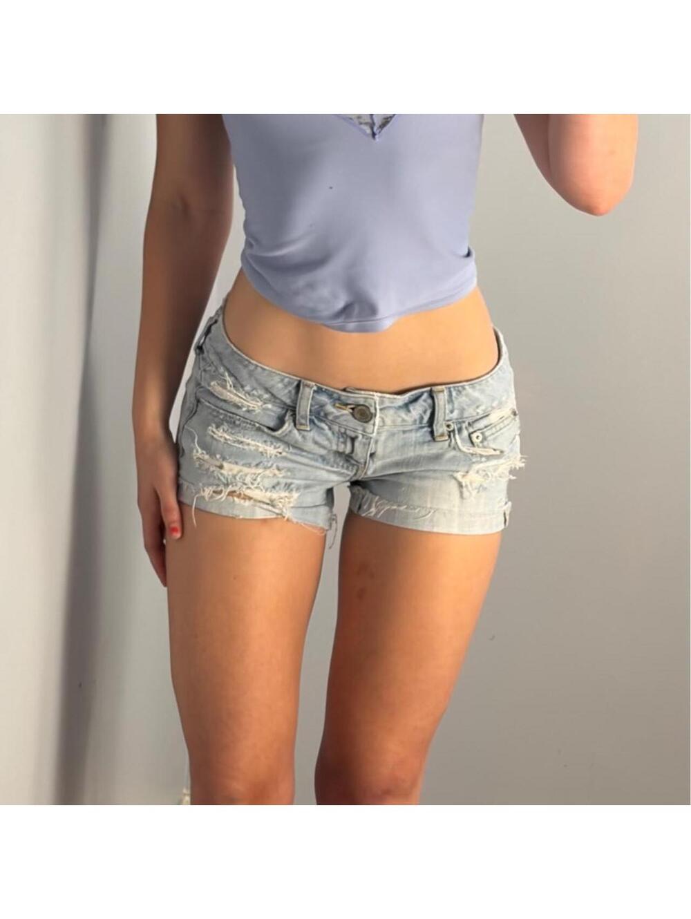 vintage Y2K American Eagle denim microshorts - Picture 4 of 8